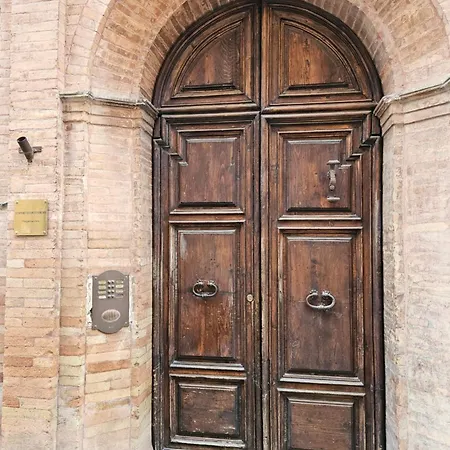 La Dimora Di Corso Marconi アパート フェルモ