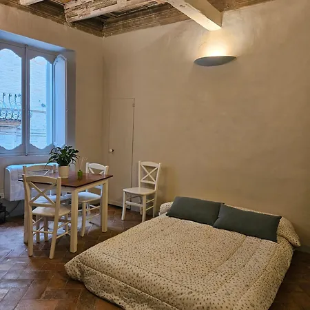 La Dimora Di Corso Marconi アパート フェルモ